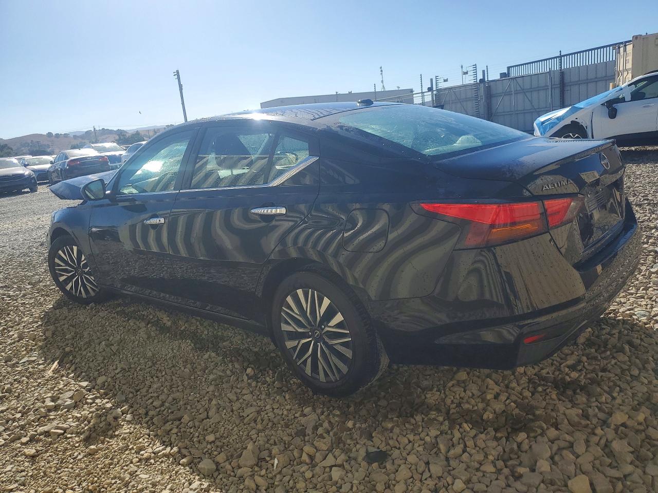 2025 NISSAN ALTIMA SV — снимка 2