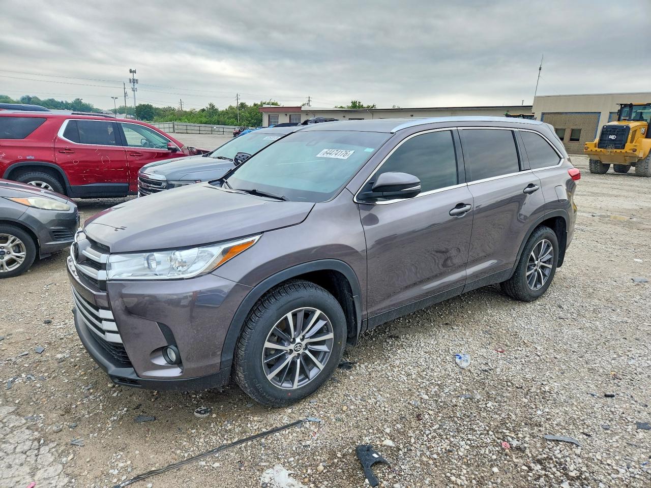 2019 TOYOTA HIGHLANDER XLE