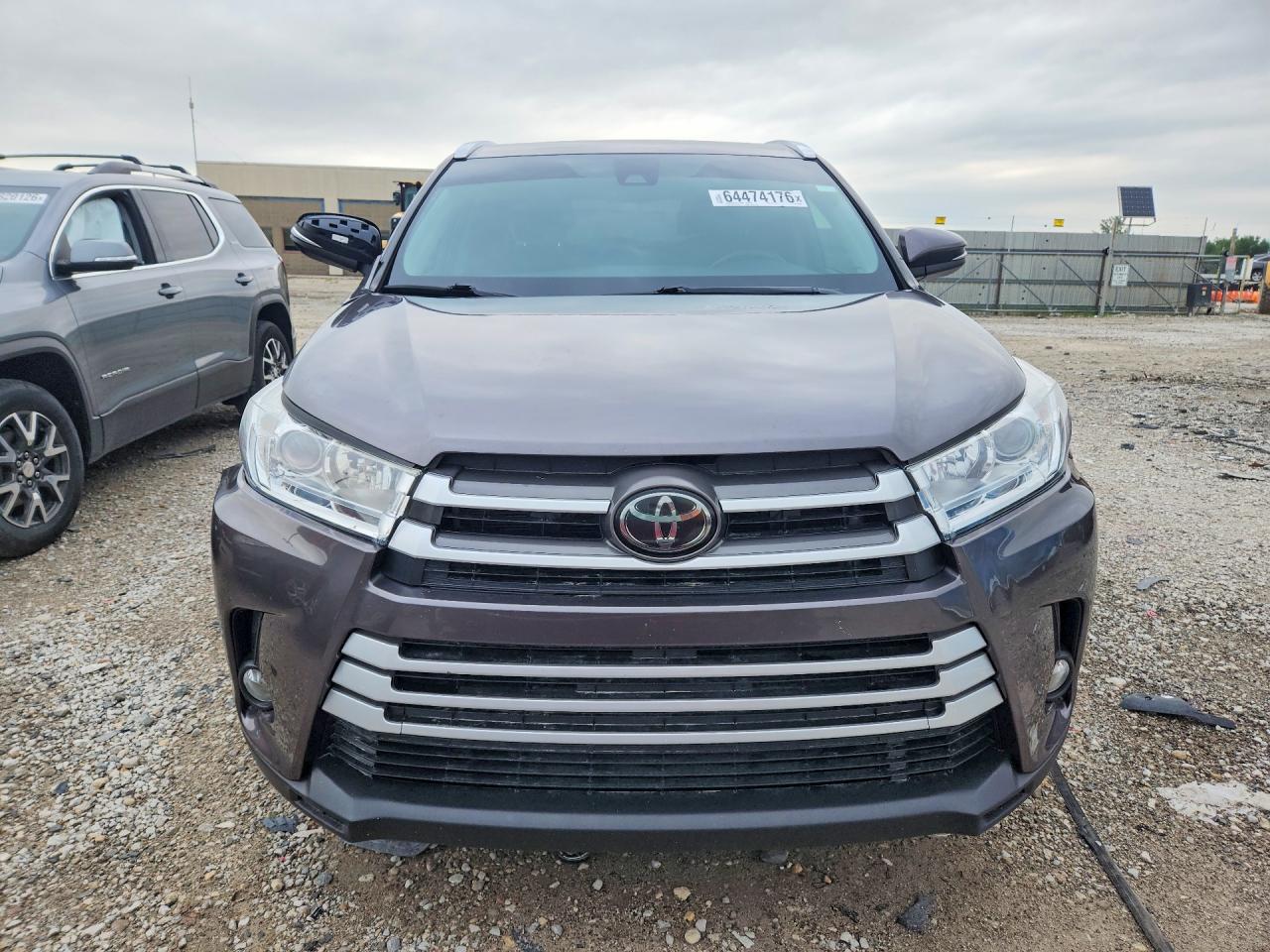 2019 TOYOTA HIGHLANDER XLE — снимка 5