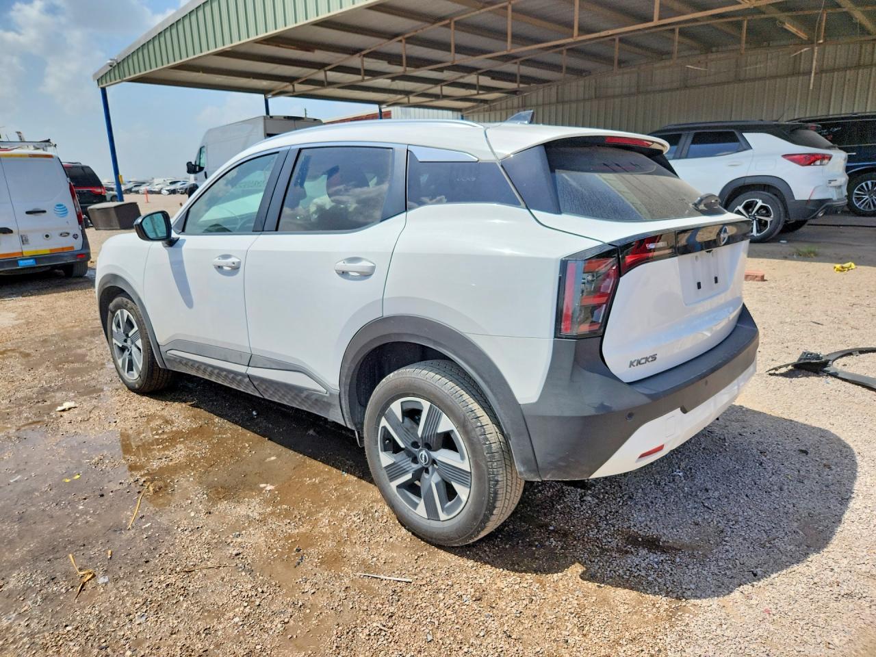 2026 NISSAN KICKS SV — снимка 2