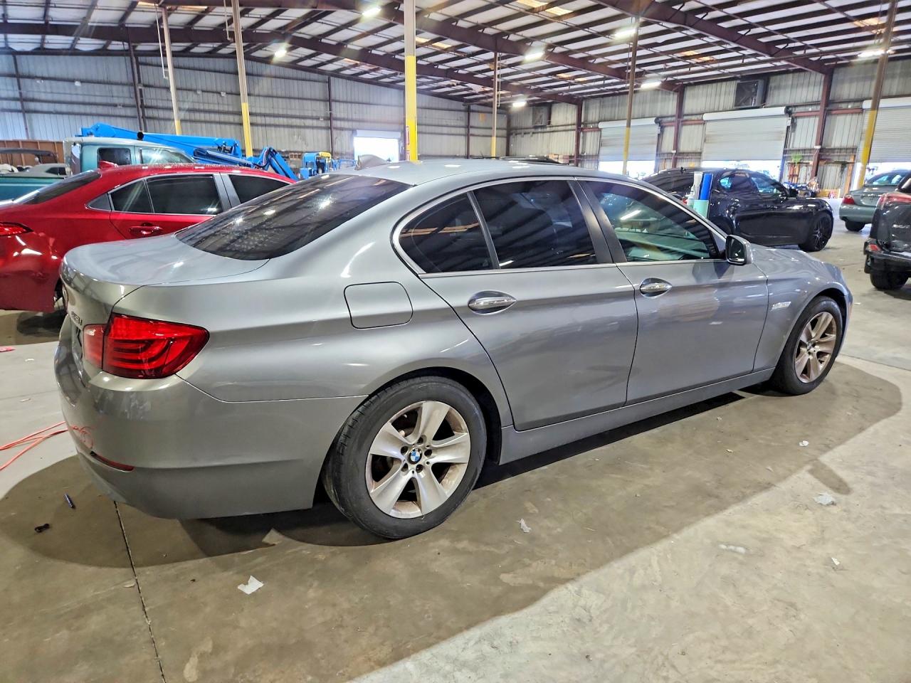 2013 BMW 528 I — снимка 3