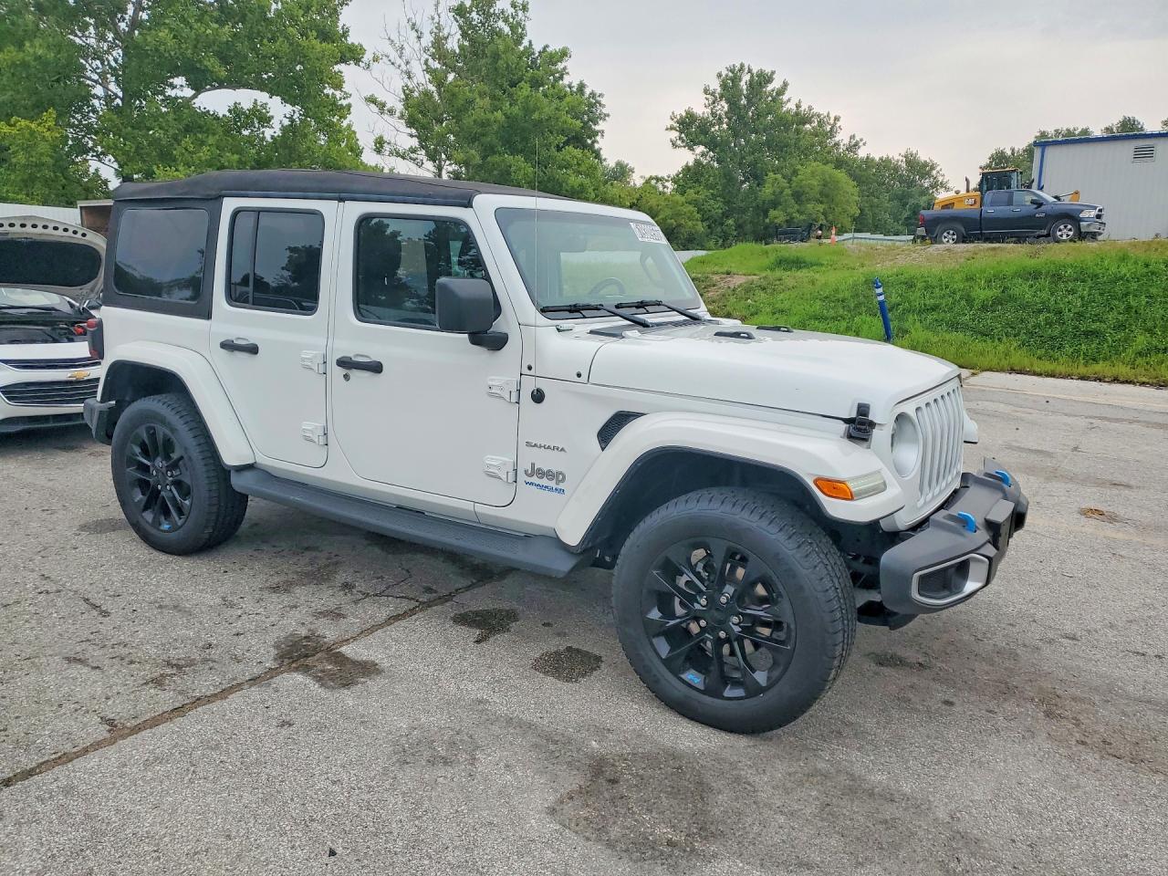 2022 JEEP WRANGLER UNLIMITED SAHARA 4XE — снимка 4