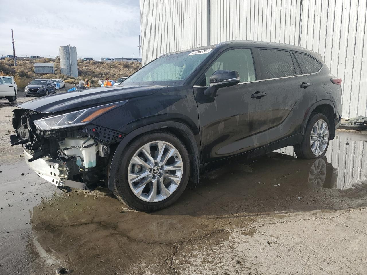 2025 TOYOTA HIGHLANDER LE