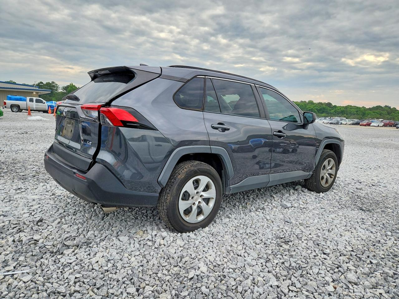 2020 TOYOTA RAV4 LE — снимка 3