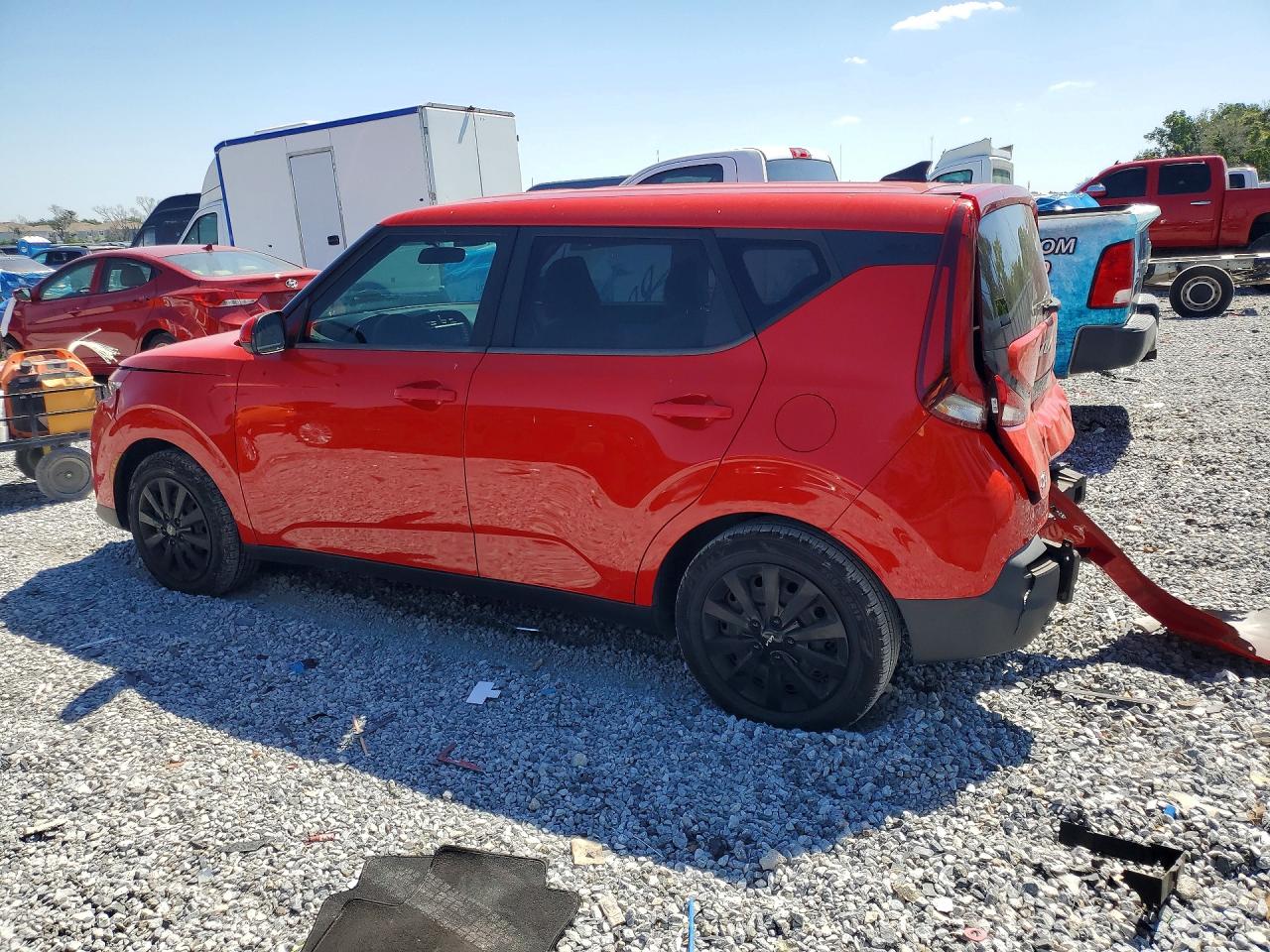 2022 KIA SOUL LX — снимка 2
