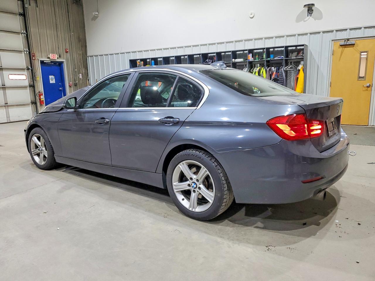 2015 BMW 328 XI — снимка 2