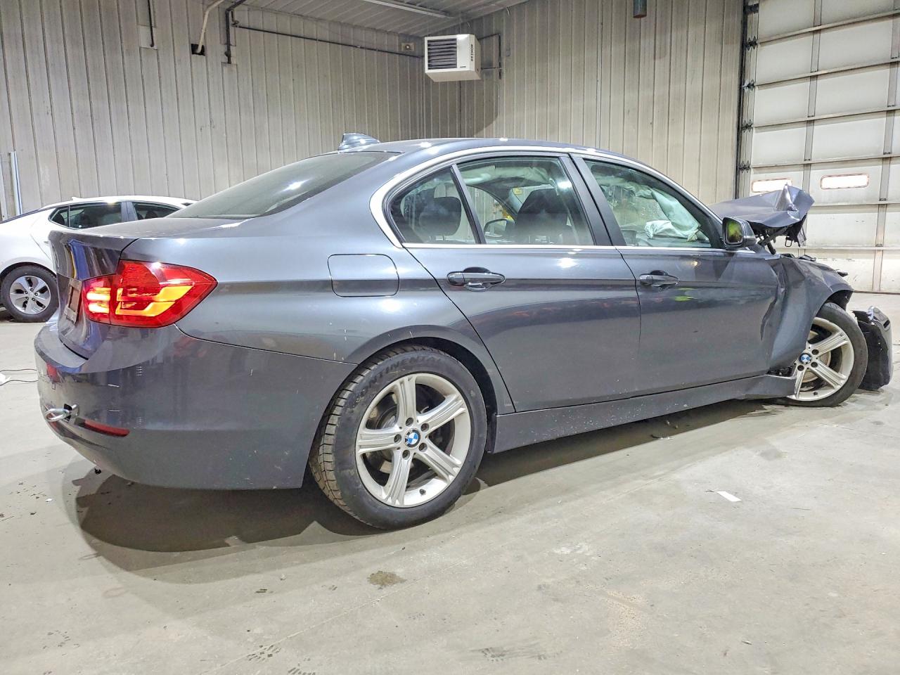 2015 BMW 328 XI — снимка 3