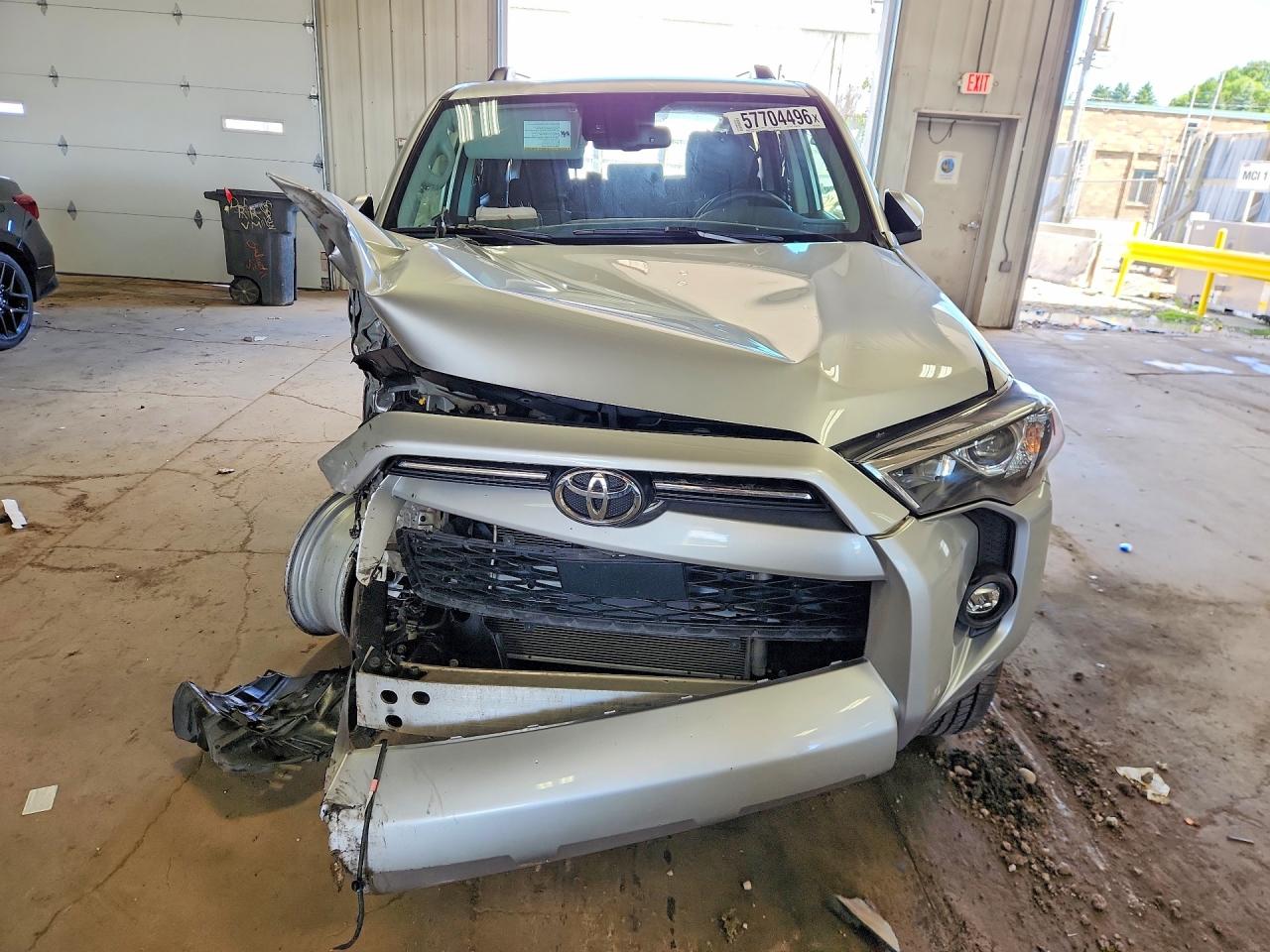 2024 TOYOTA 4RUNNER SR5 — снимка 5