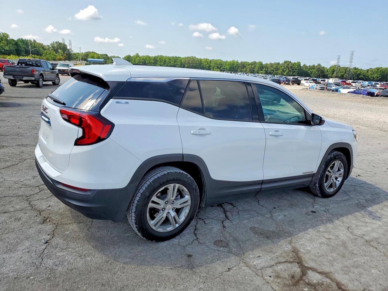 2020 GMC TERRAIN SLE — снимка 3