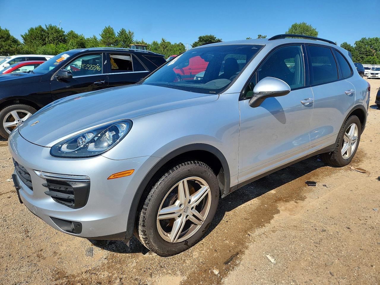 2016 PORSCHE CAYENNE