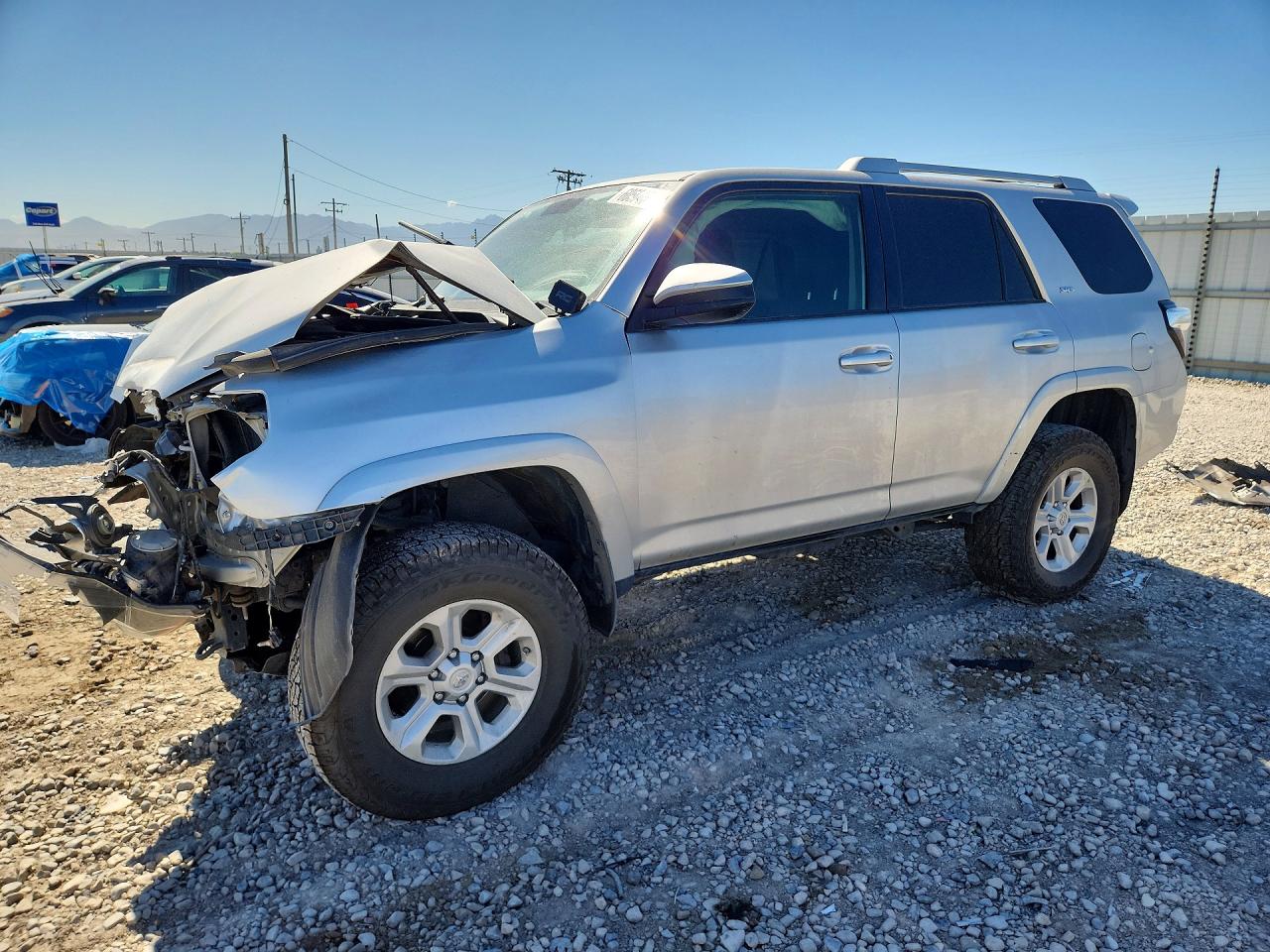 2018 TOYOTA 4RUNNER SR5
