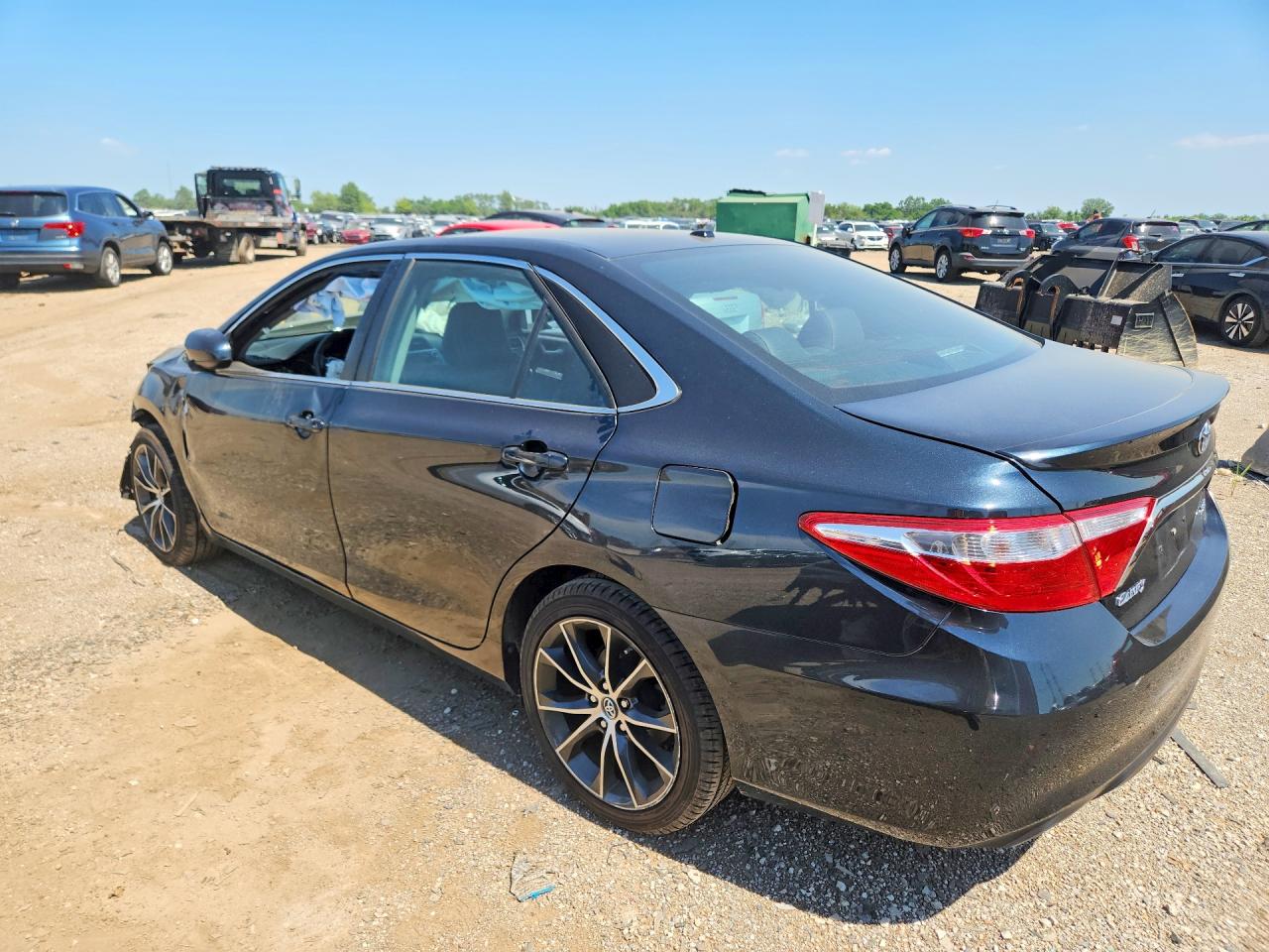 2017 TOYOTA CAMRY XSE — снимка 2