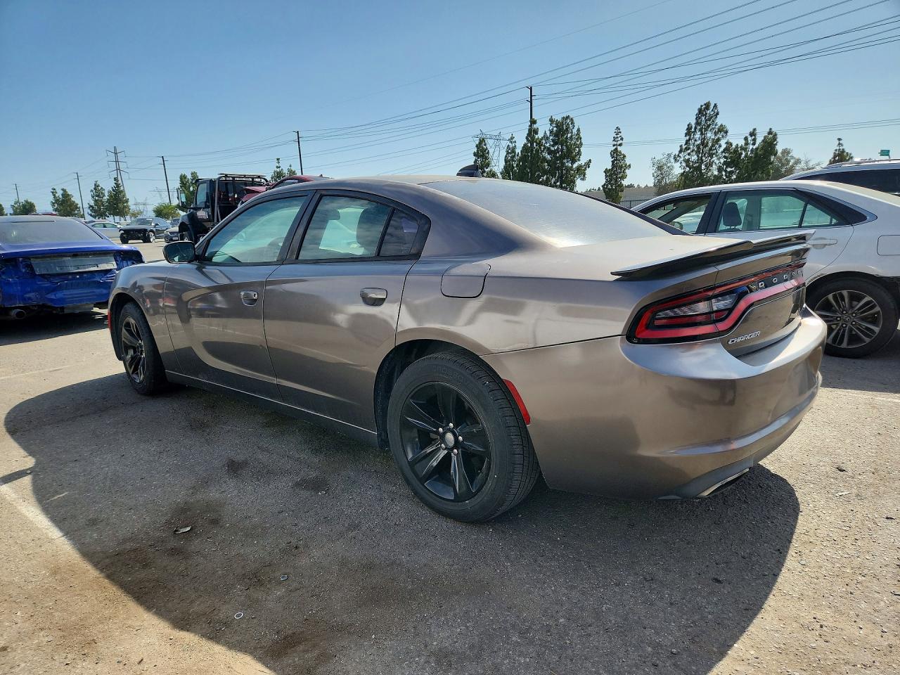 2016 DODGE CHARGER SXT — снимка 2