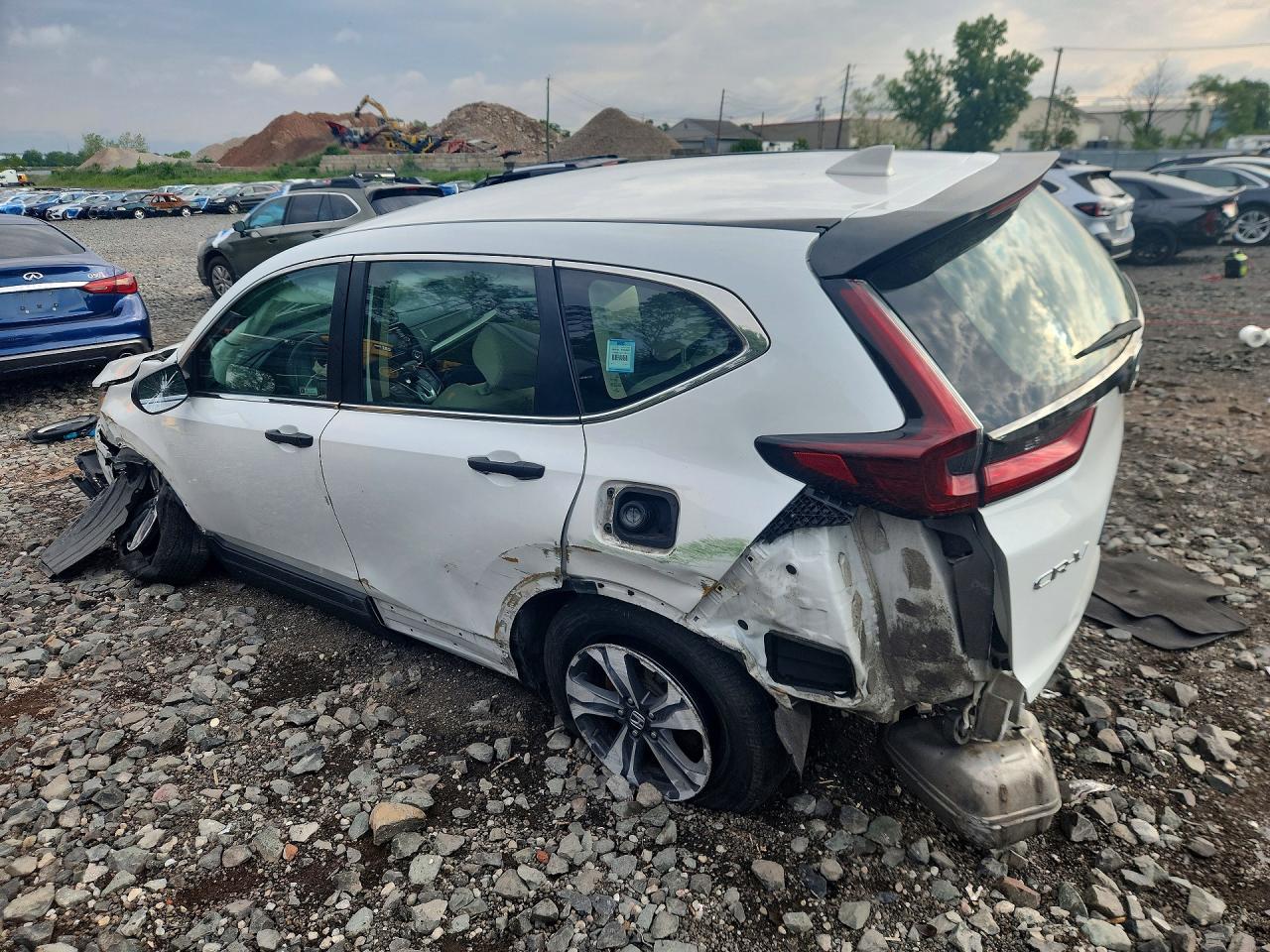 2022 HONDA CR-V LX — снимка 2