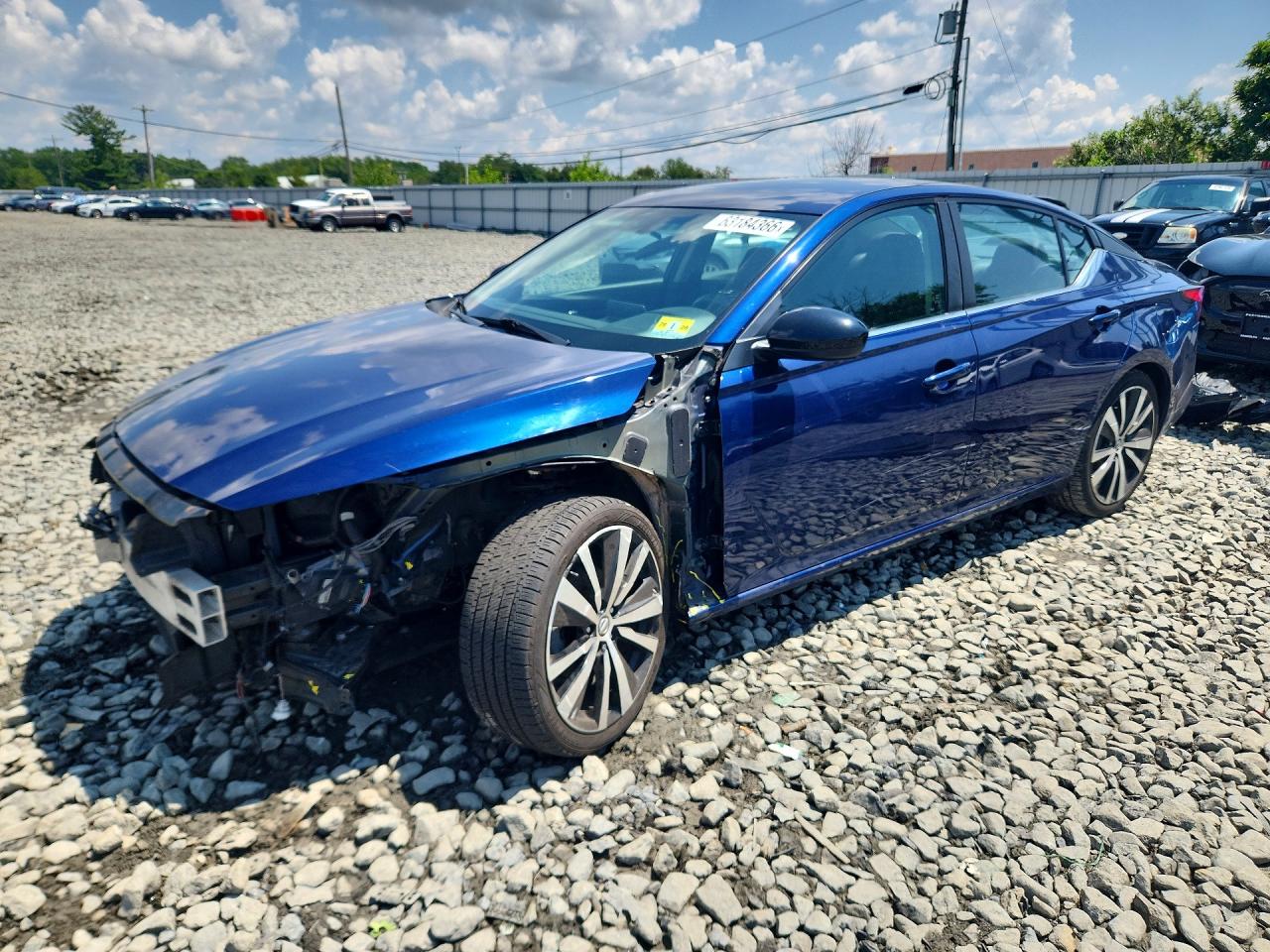2019 NISSAN ALTIMA SR