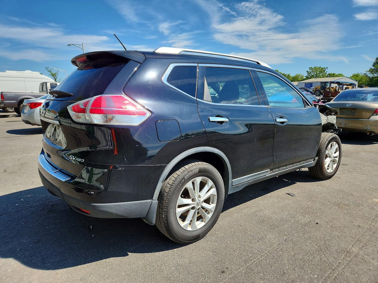 2015 NISSAN ROGUE SV — снимка 3