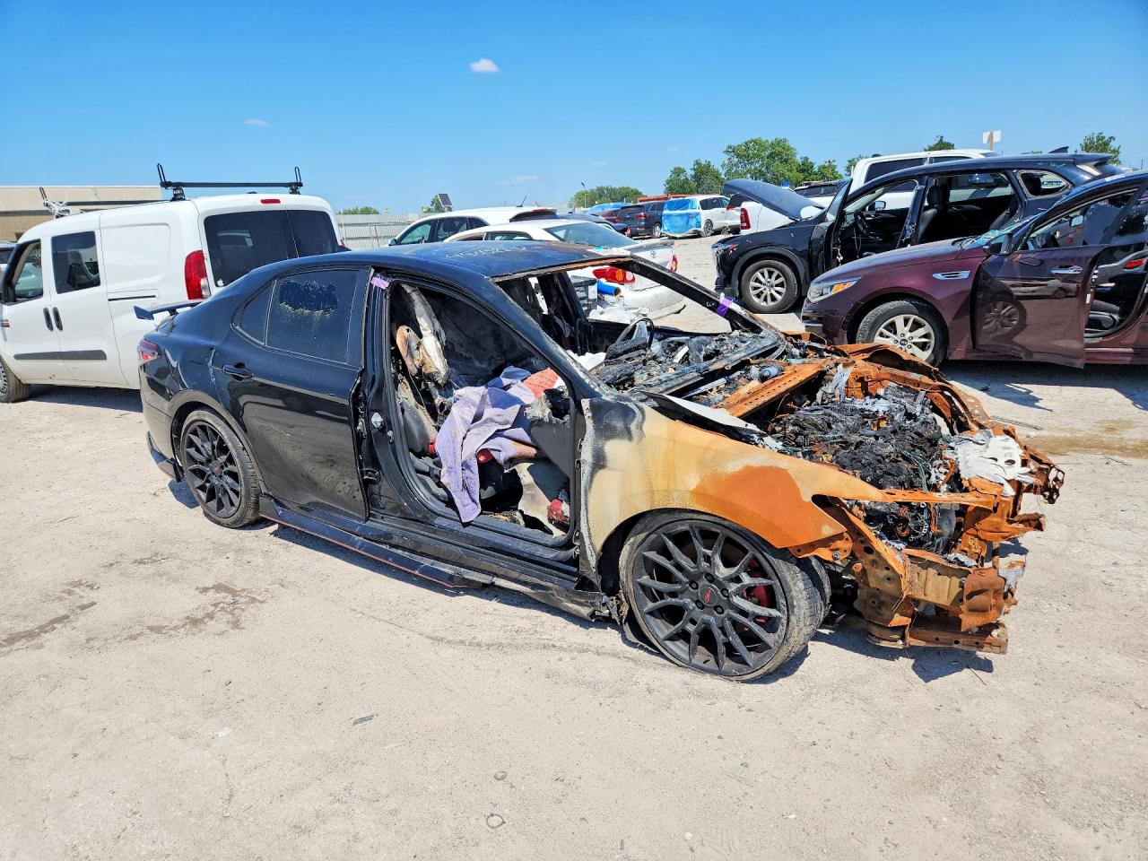 2021 TOYOTA CAMRY TRD — снимка 4