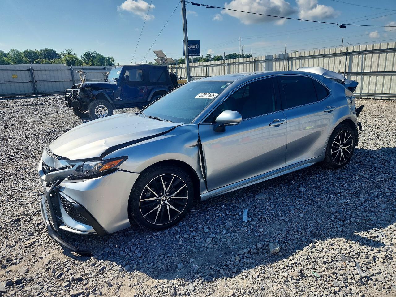 2024 TOYOTA CAMRY SE