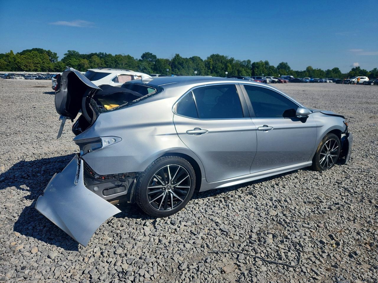 2024 TOYOTA CAMRY SE — снимка 3