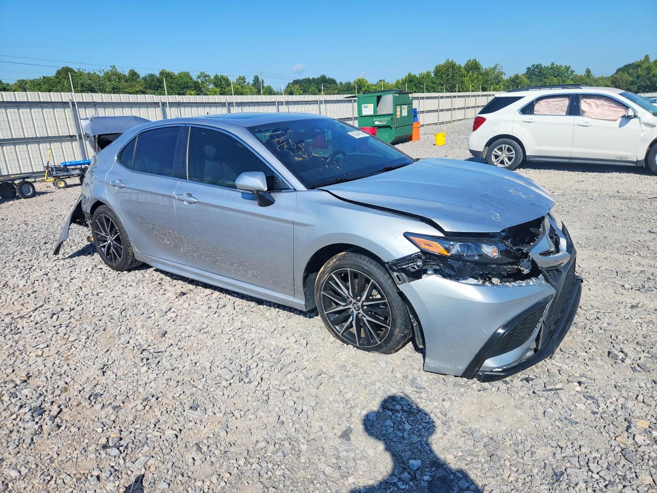 2024 TOYOTA CAMRY SE — снимка 4