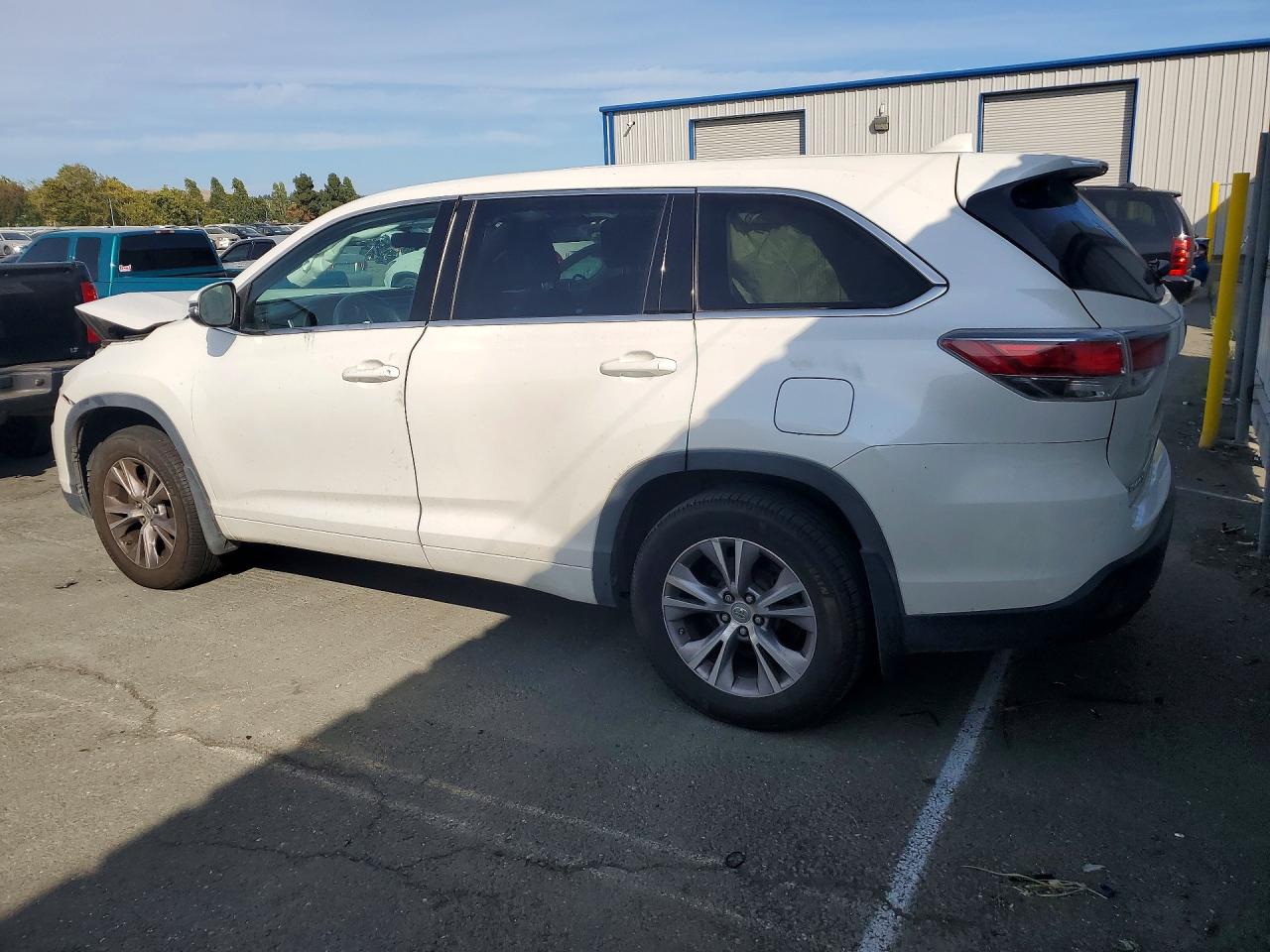 2015 TOYOTA HIGHLANDER LE PLUS — снимка 2