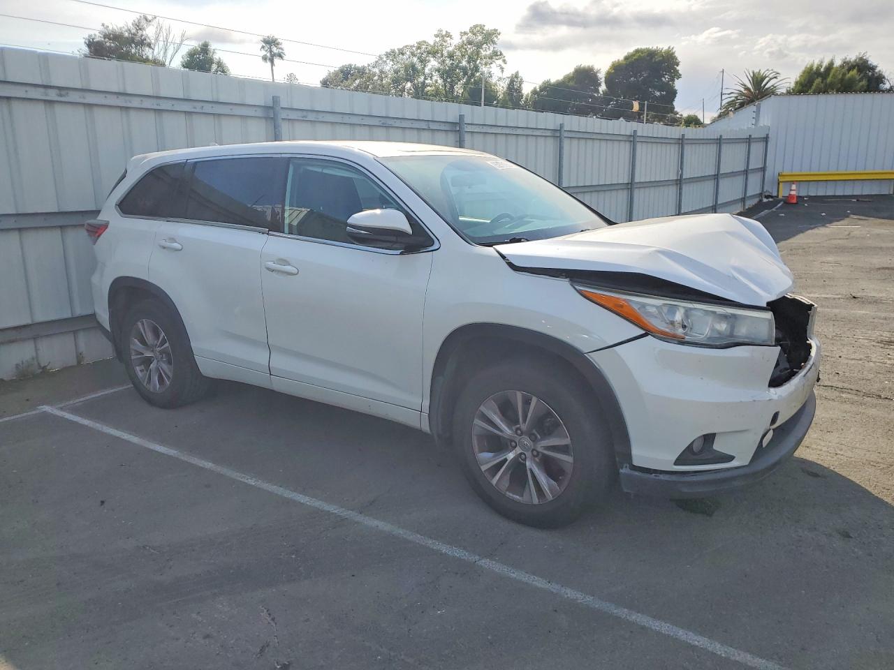 2015 TOYOTA HIGHLANDER LE PLUS — снимка 4