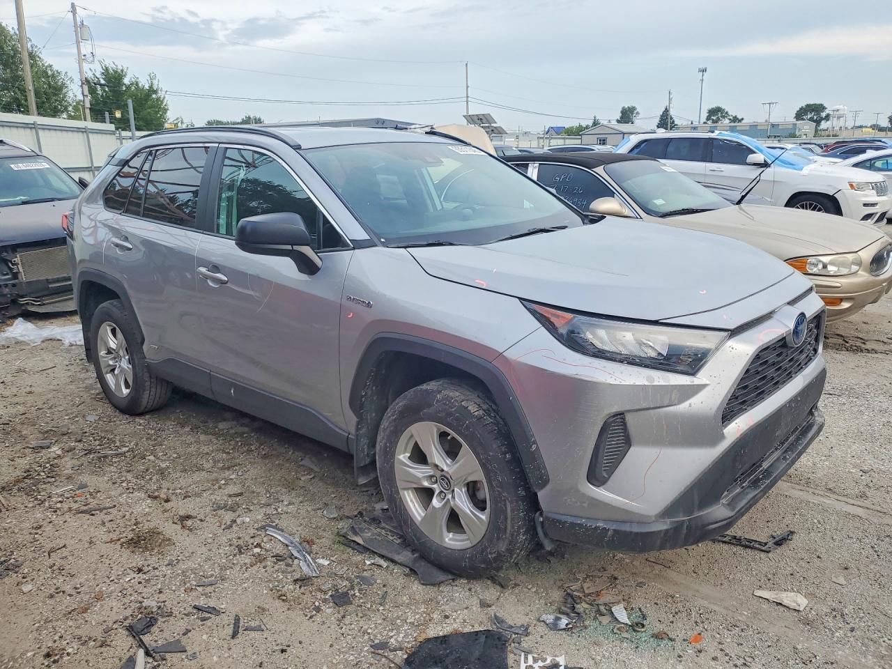 2020 TOYOTA RAV4 LE — снимка 4