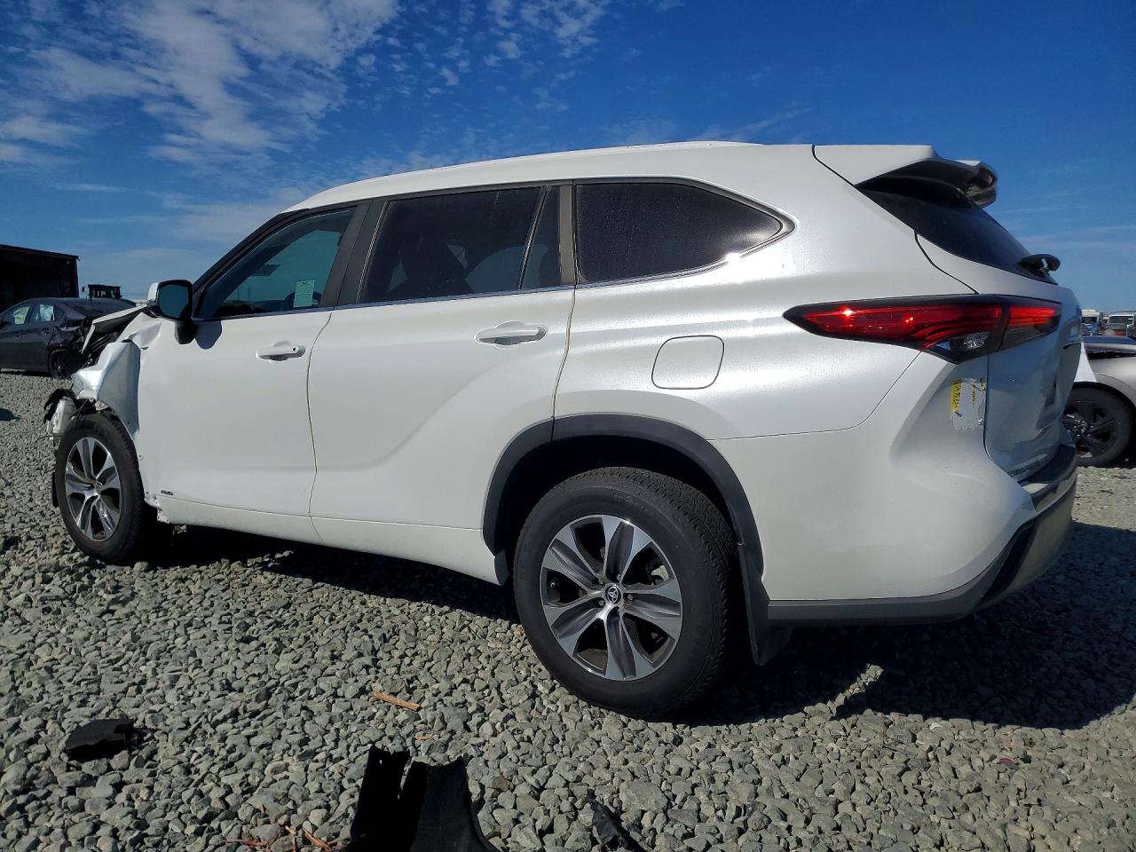 2023 TOYOTA HIGHLANDER HYBRID XLE — снимка 2
