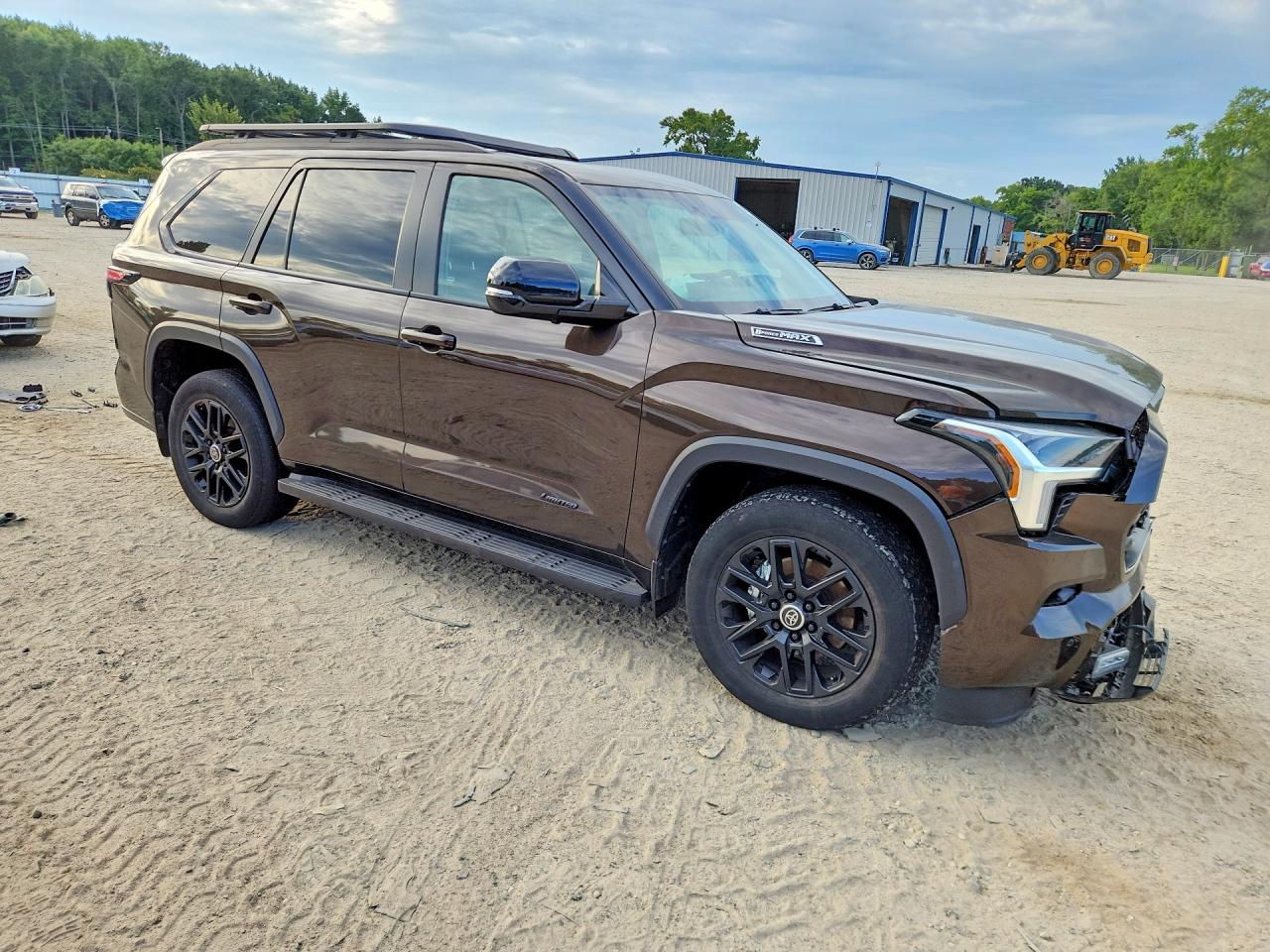 2024 TOYOTA SEQUOIA LIMITED — снимка 4
