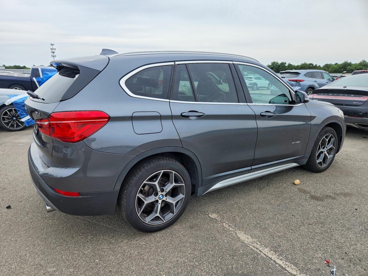 2018 BMW X1 XDRIVE28I — снимка 3