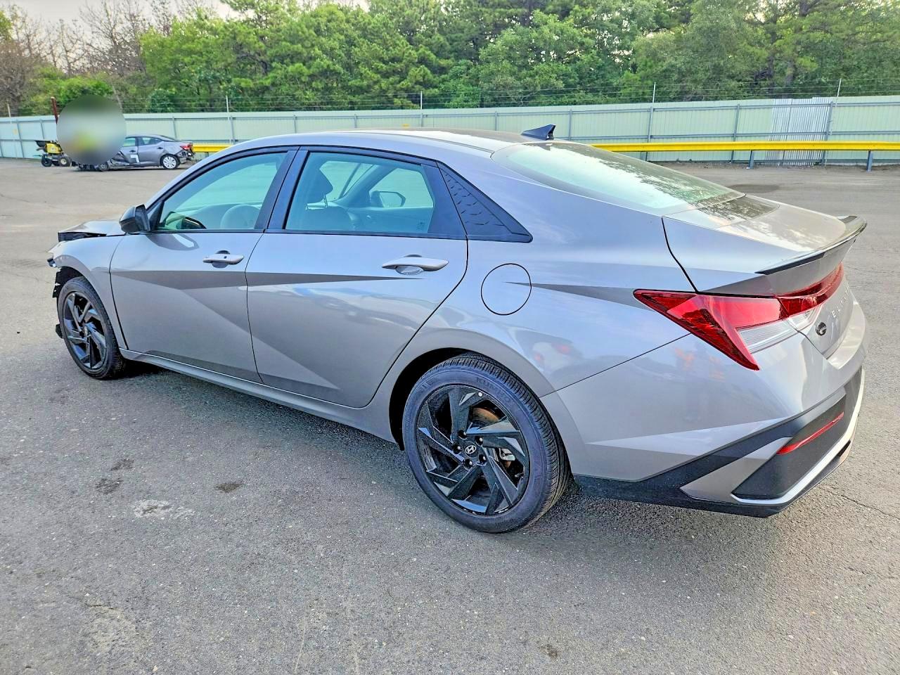 2026 HYUNDAI ELANTRA SEL SPORT — снимка 2
