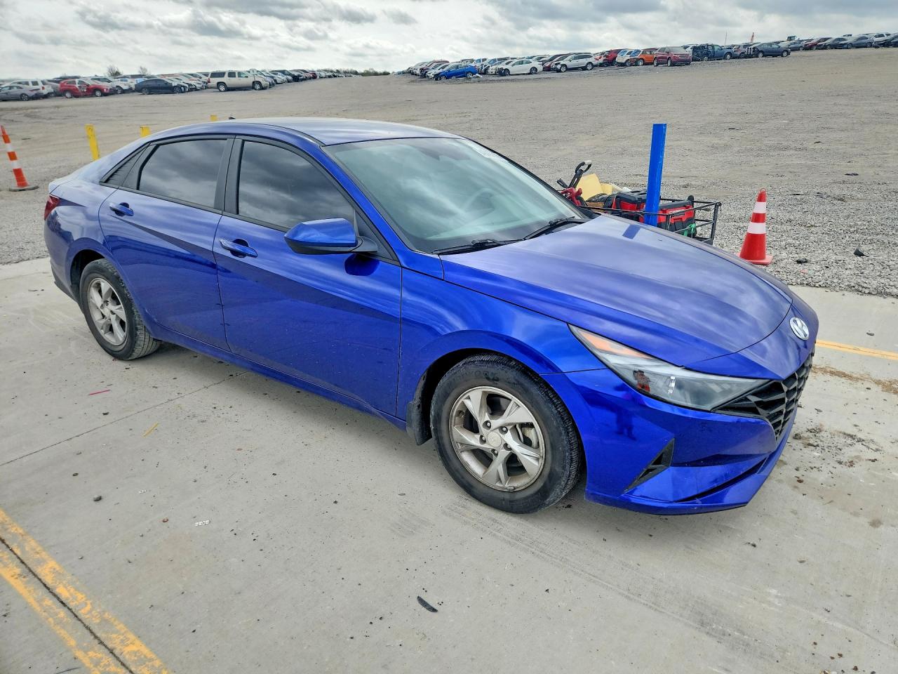 2023 HYUNDAI ELANTRA SE — снимка 4