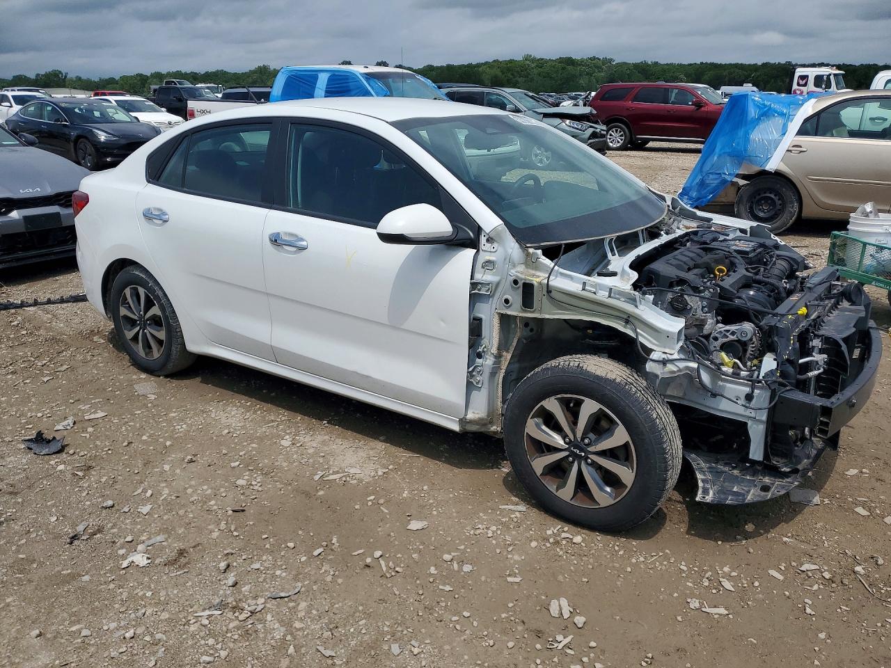 2022 KIA RIO S — снимка 4