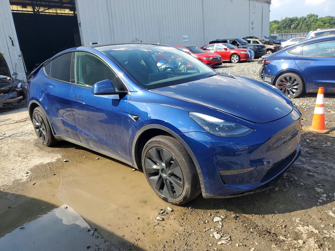 2025 TESLA MODEL Y — снимка 4