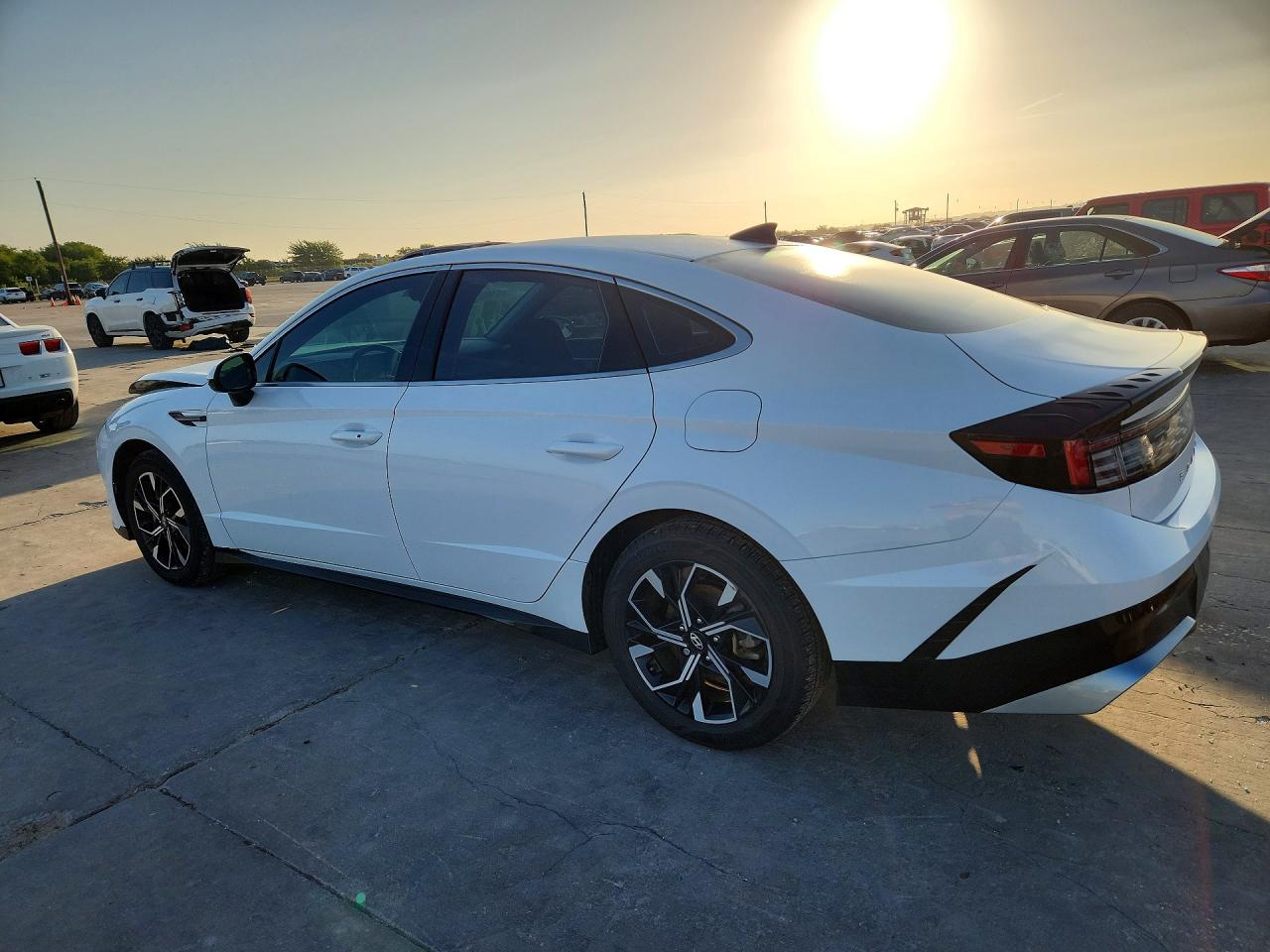 2024 HYUNDAI SONATA SEL — снимка 2