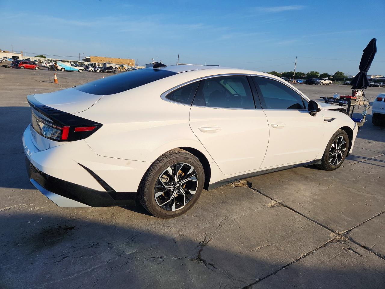 2024 HYUNDAI SONATA SEL — снимка 3