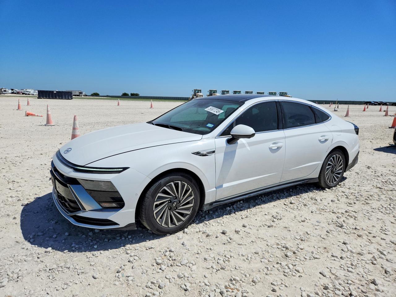 2024 HYUNDAI SONATA HYBRID LIMITED