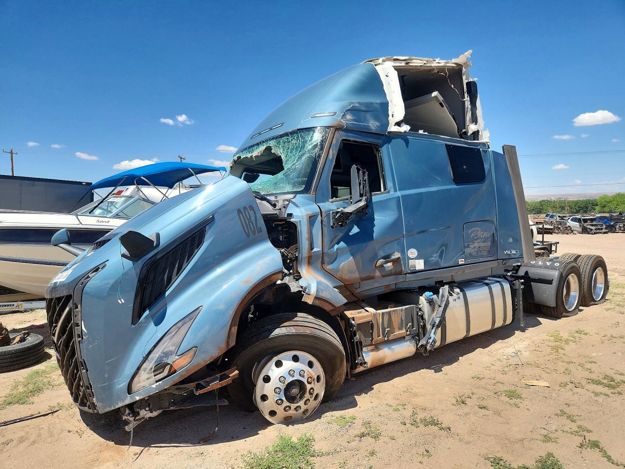 2026 VOLVO VNL
