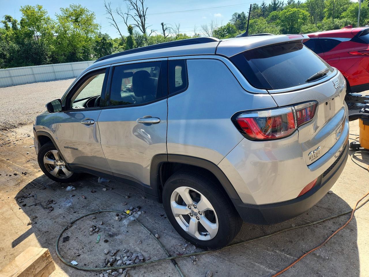 2019 JEEP COMPASS ALTITUDE 4WD — снимка 2