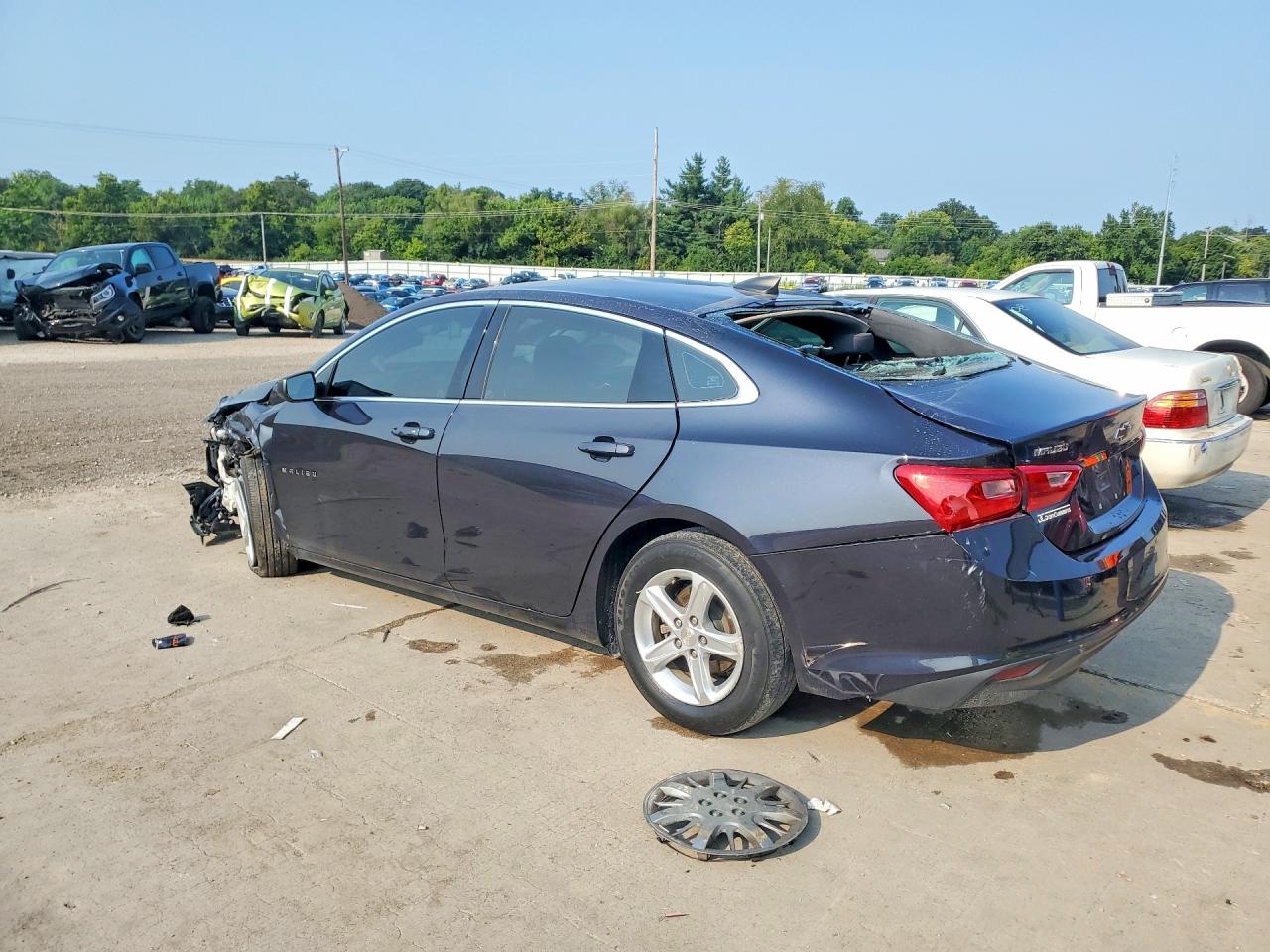 2022 CHEVROLET MALIBU LS — снимка 2