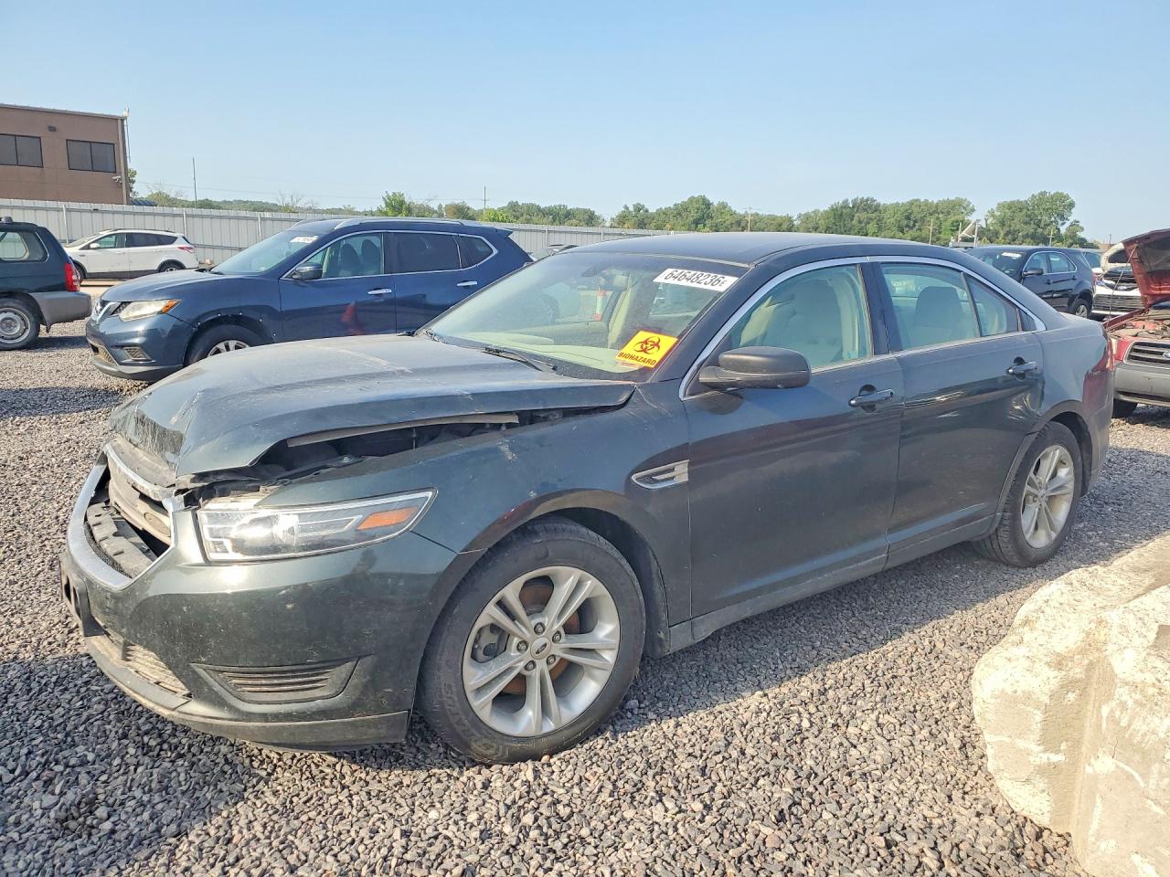 2016 FORD TAURUS SE