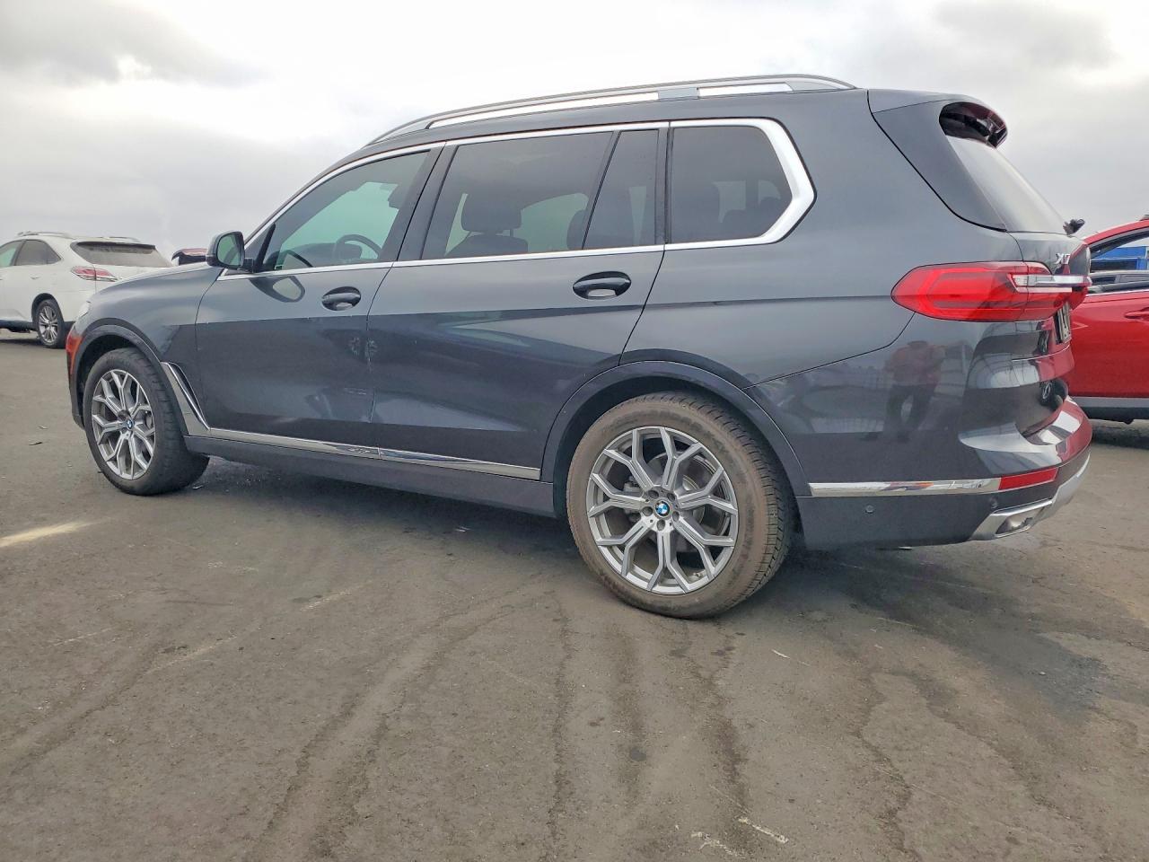 2019 BMW X7 XDRIVE40I — снимка 2