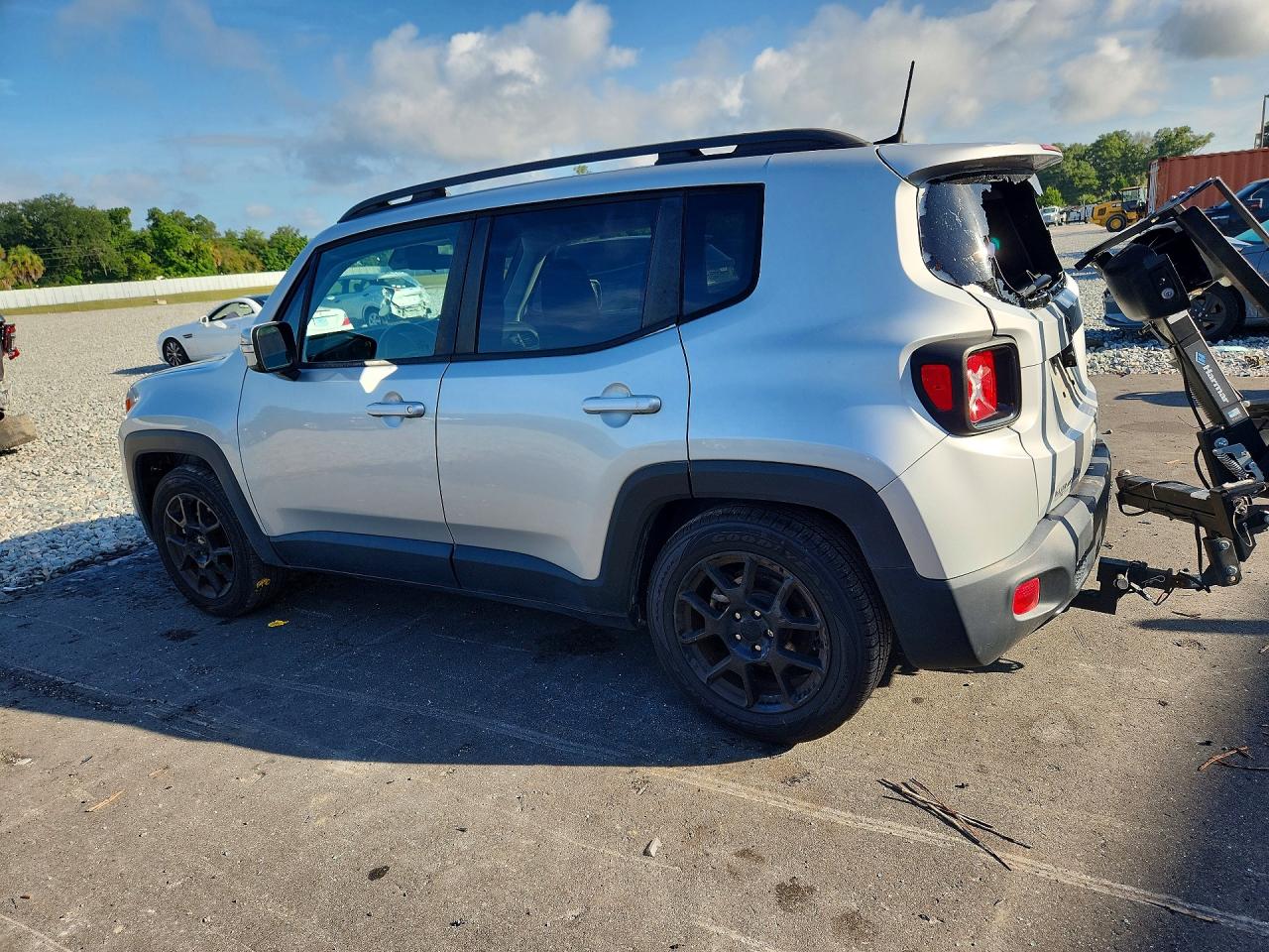 2020 JEEP RENEGADE LATITUDE — снимка 2