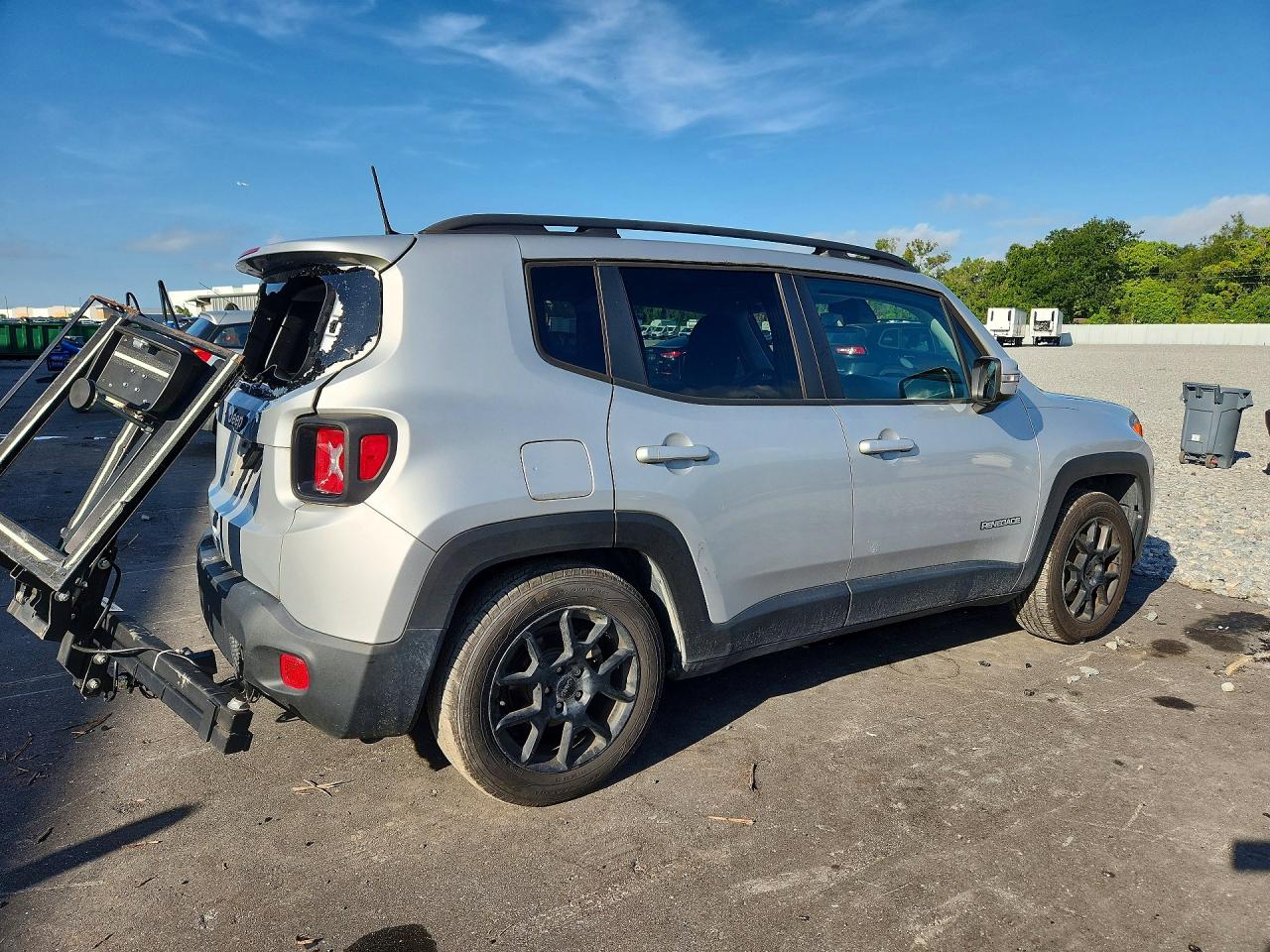 2020 JEEP RENEGADE LATITUDE — снимка 3