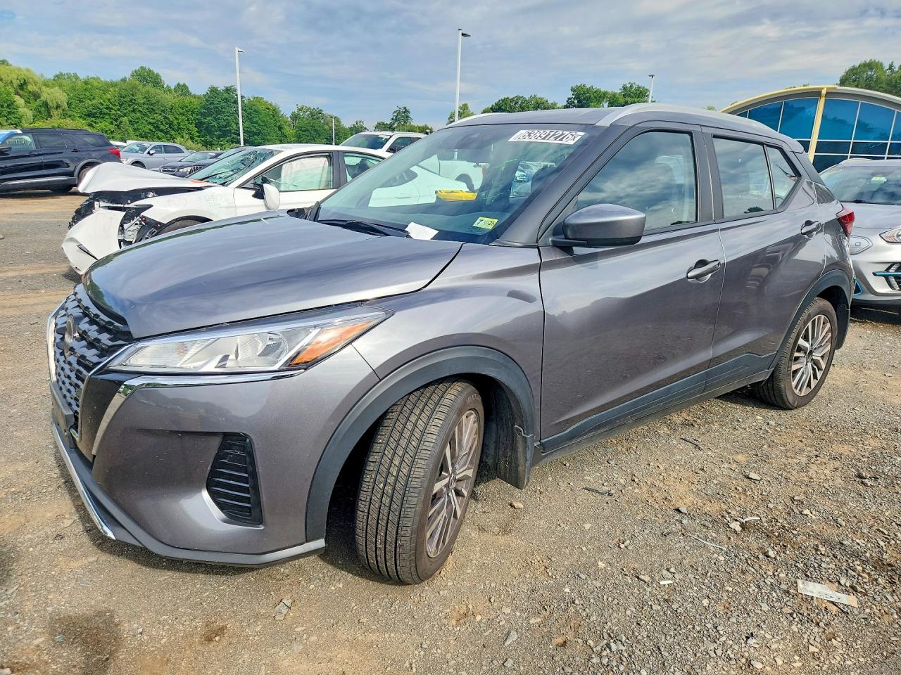 2024 NISSAN KICKS SV