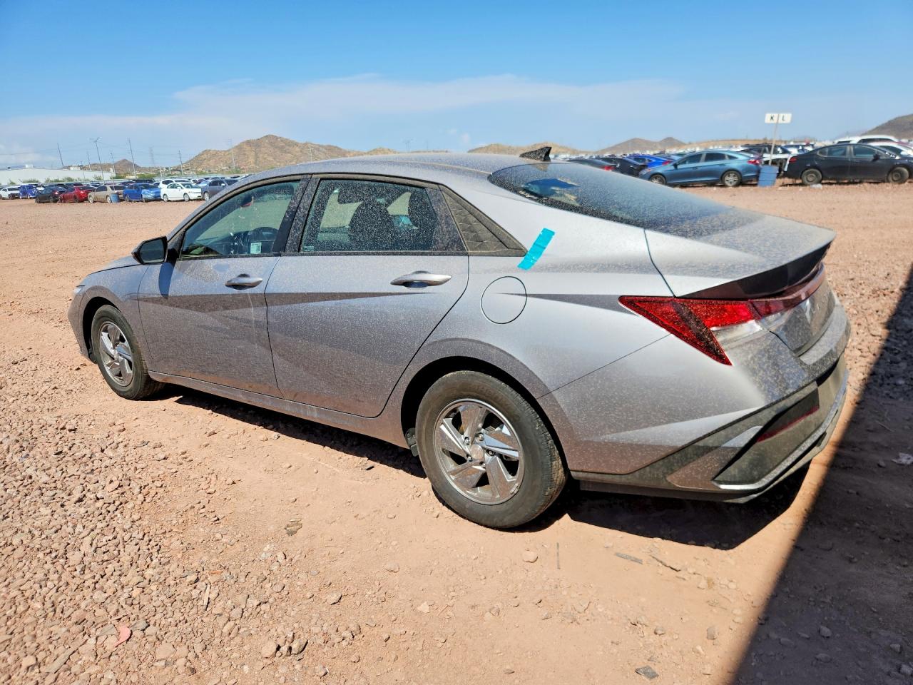 2025 HYUNDAI ELANTRA SE — снимка 2