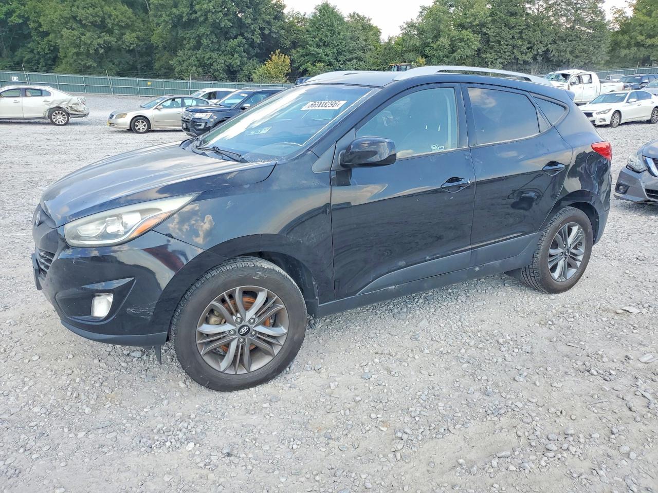 2015 HYUNDAI TUCSON SE