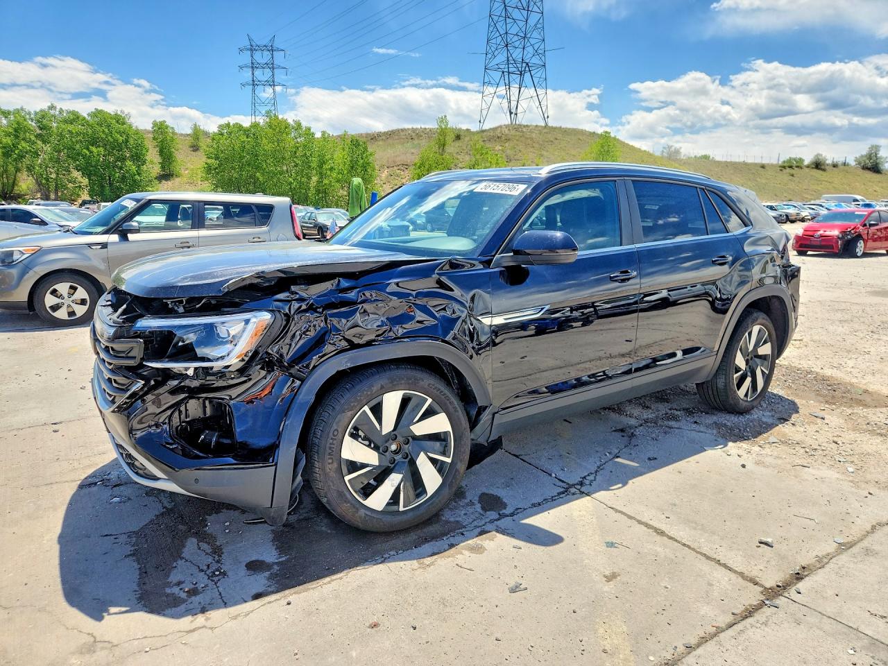 2025 VOLKSWAGEN ATLAS CROSS SPORT SE