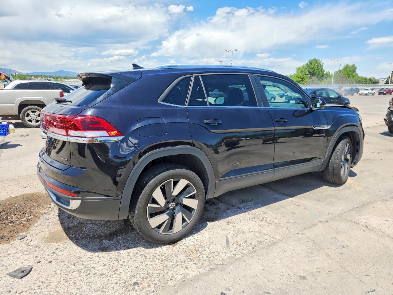 2025 VOLKSWAGEN ATLAS CROSS SPORT SE — снимка 3