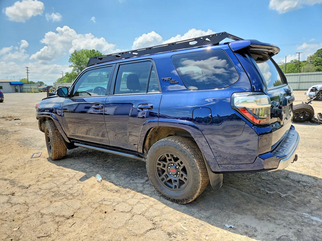 2024 TOYOTA 4RUNNER TRD OFF-ROAD PREMIUM — снимка 2
